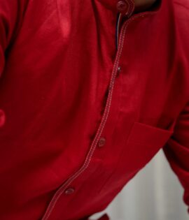 Crimson Charm Pure Linen Red Chinese Collar Men's Shirt - A stylish and versatile addition to your wardrobe.